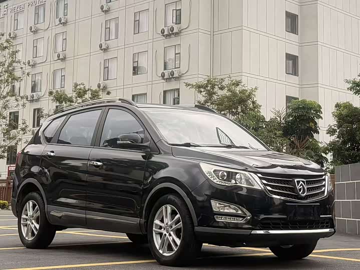 Baojun 560 2015 1.8L МКПП Комфорт
