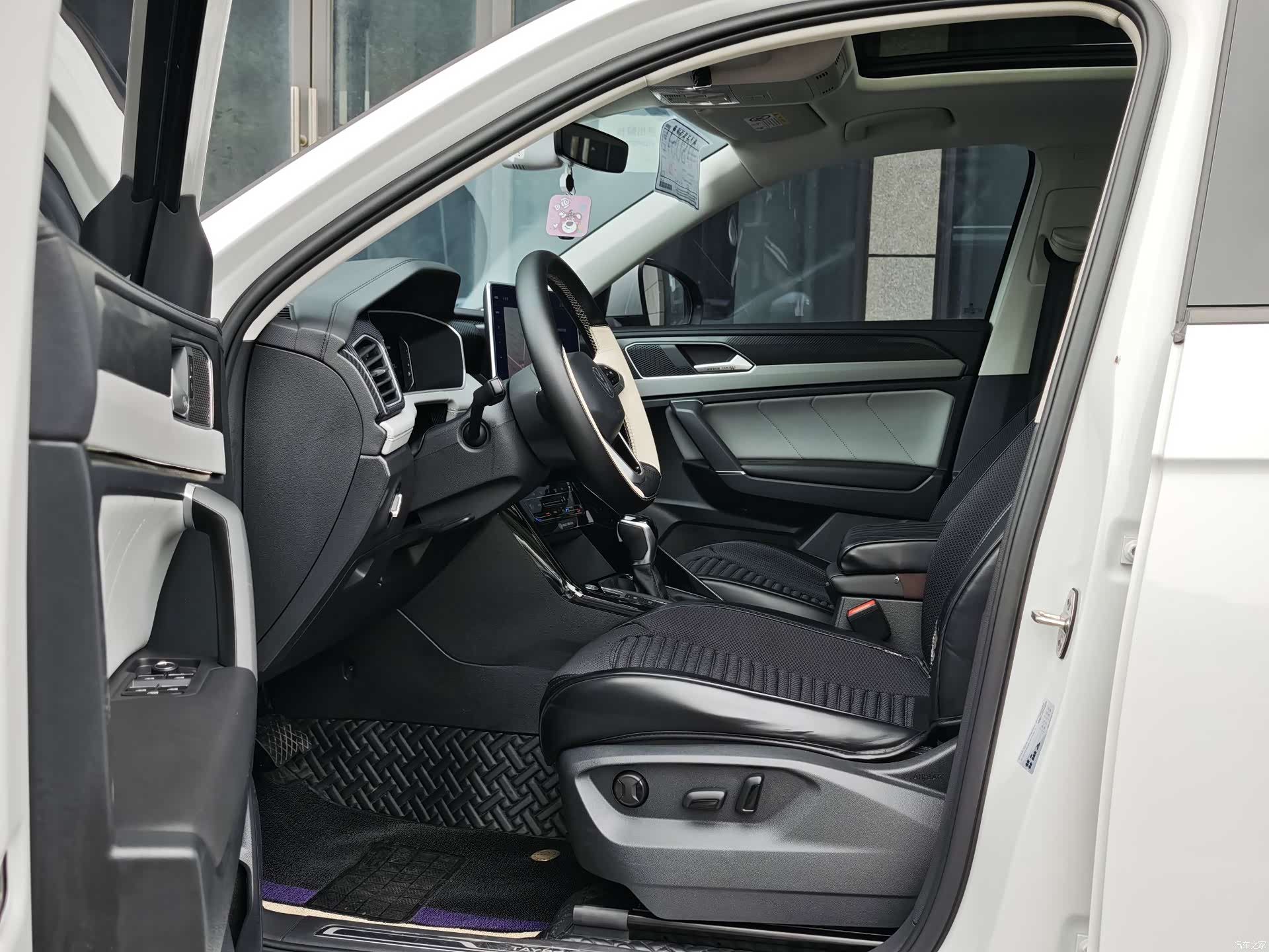 Volkswagen Tayron, 2023 4