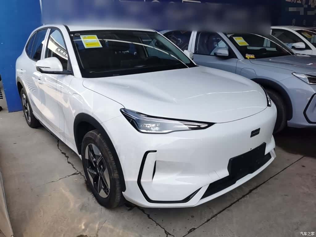 Geely Galaxy E5, 2026 4