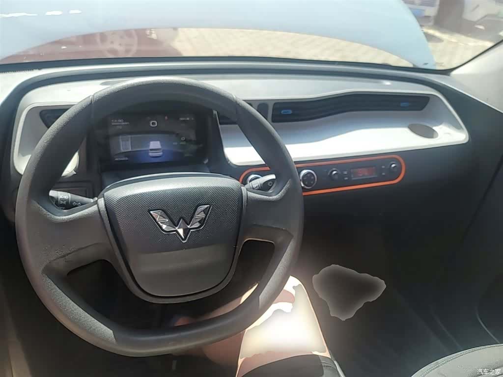 Wuling MINIEV, 2021 10