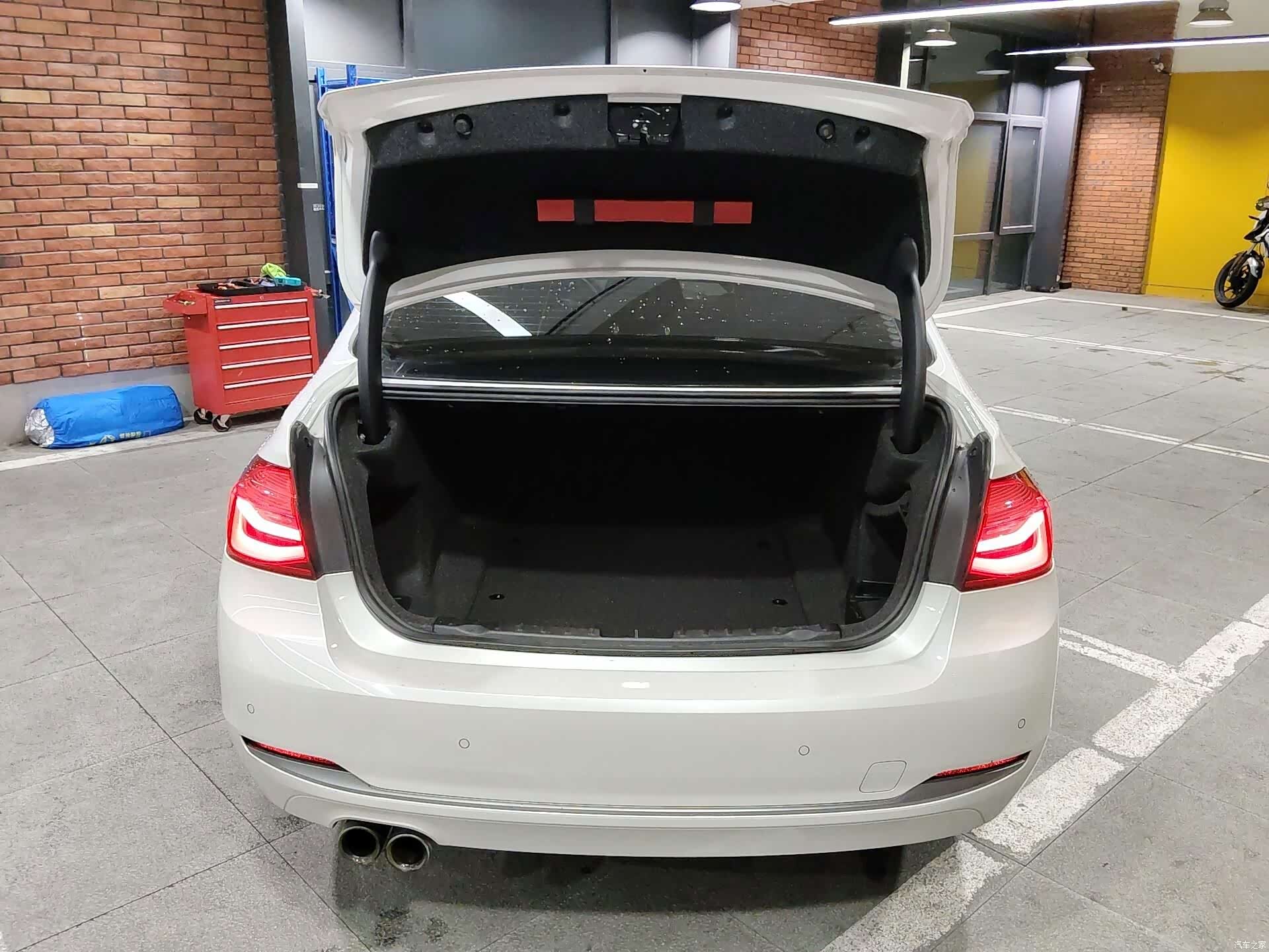 BMW 3 Series, 2018 19