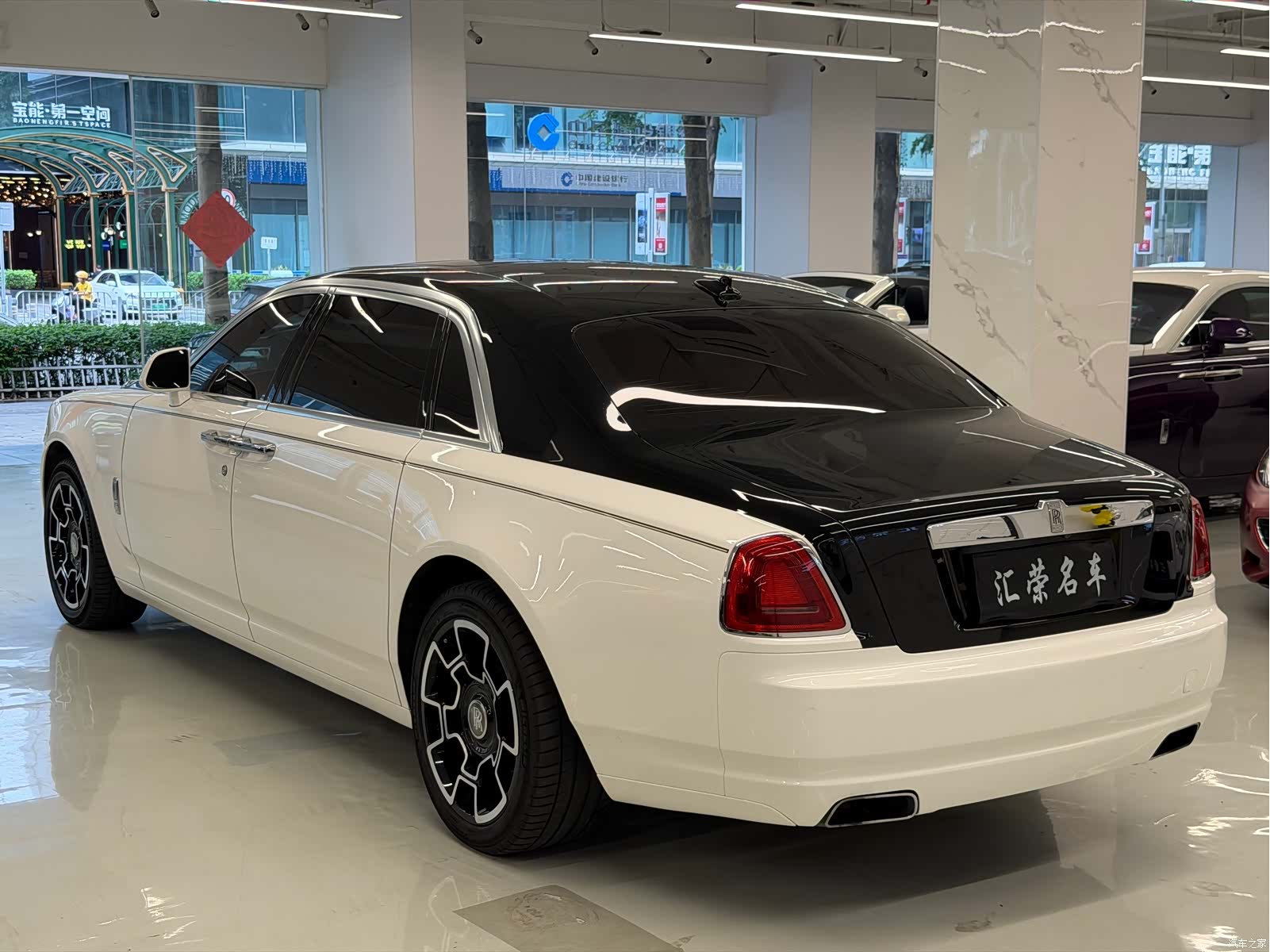 Rolls-Royce Ghost, 2013 9