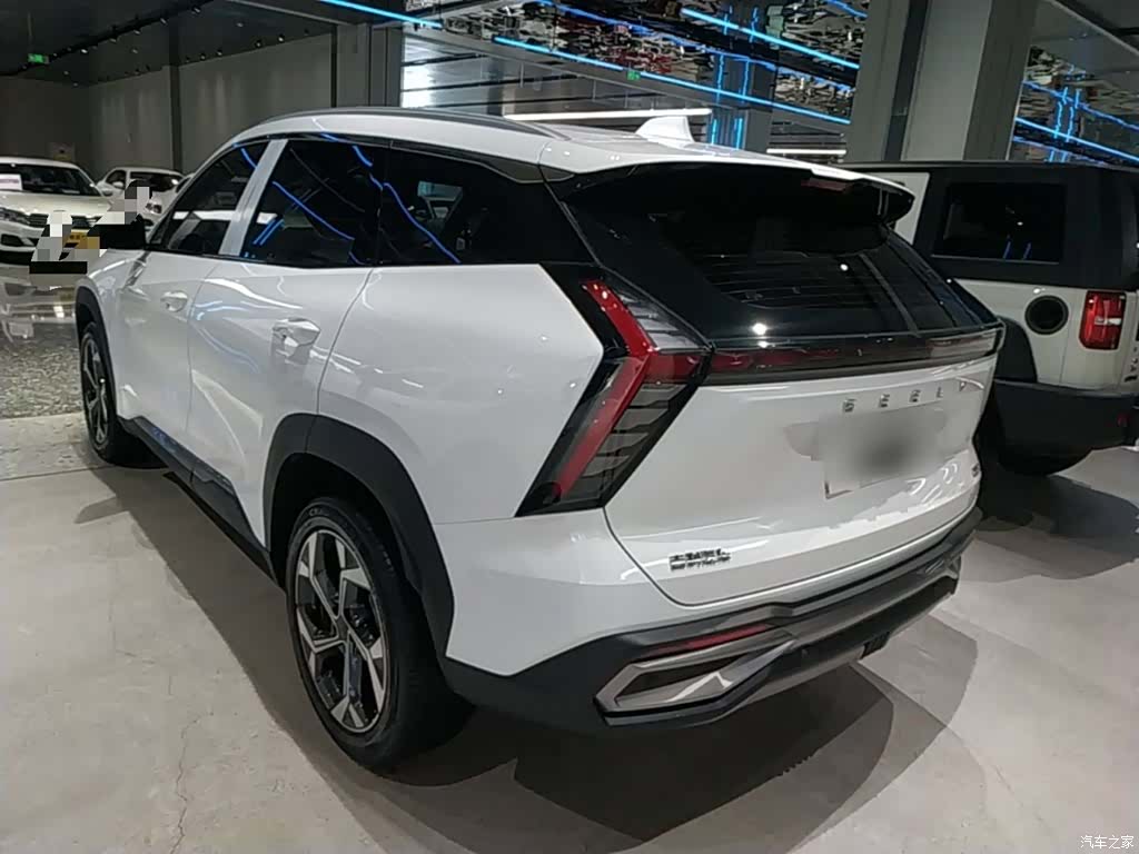 Geely Boyue, 2023 все фото