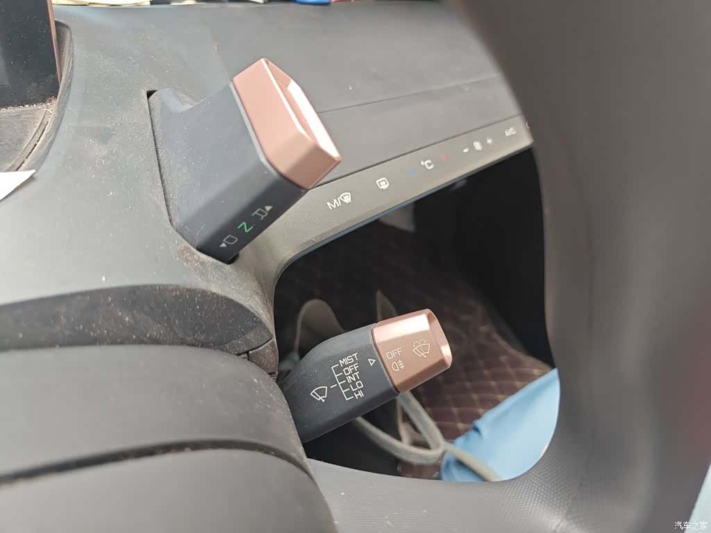 Wuling E200, 2020 10