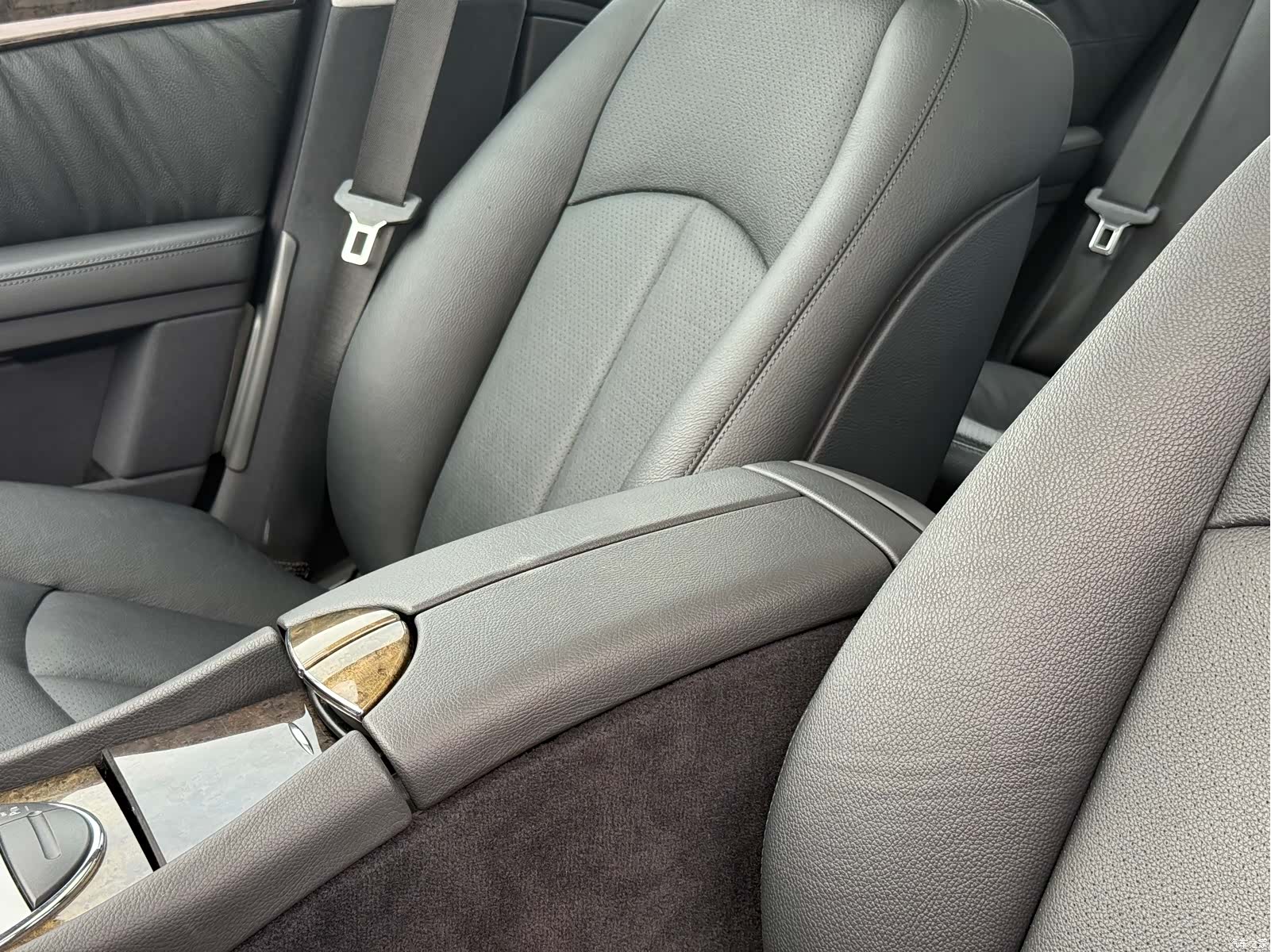Mercedes-Benz E-Class, 2007 27