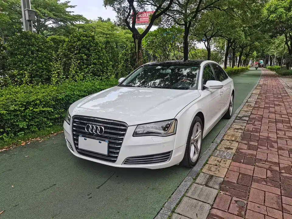 Audi A8