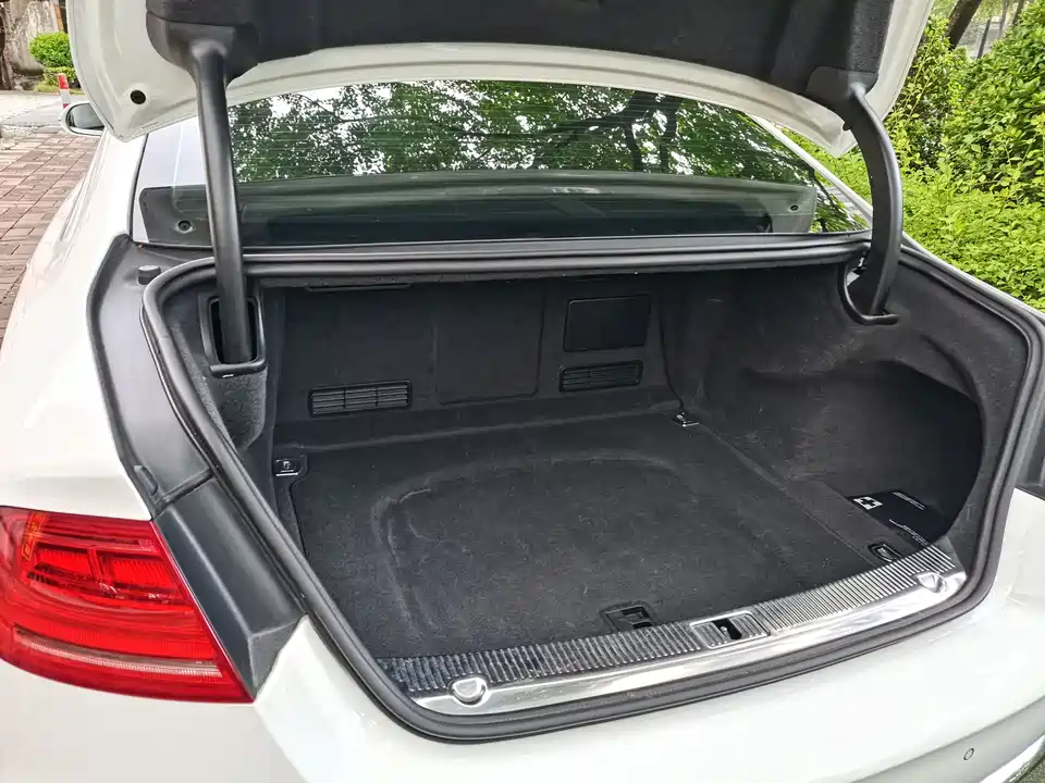 Audi A8 Audi A8