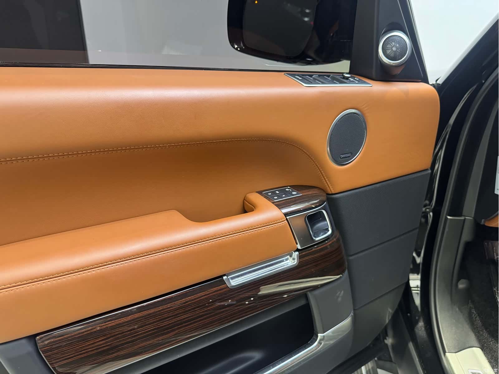 Land Rover Range Rover, 2018 15
