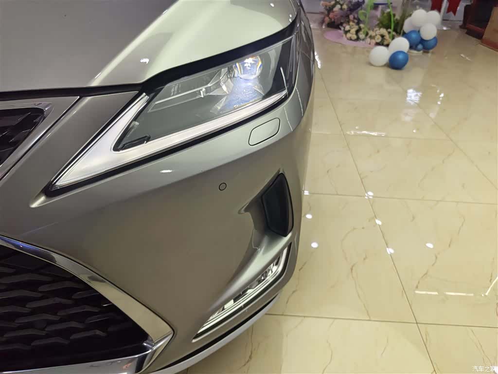 Lexus RX, 2022 9