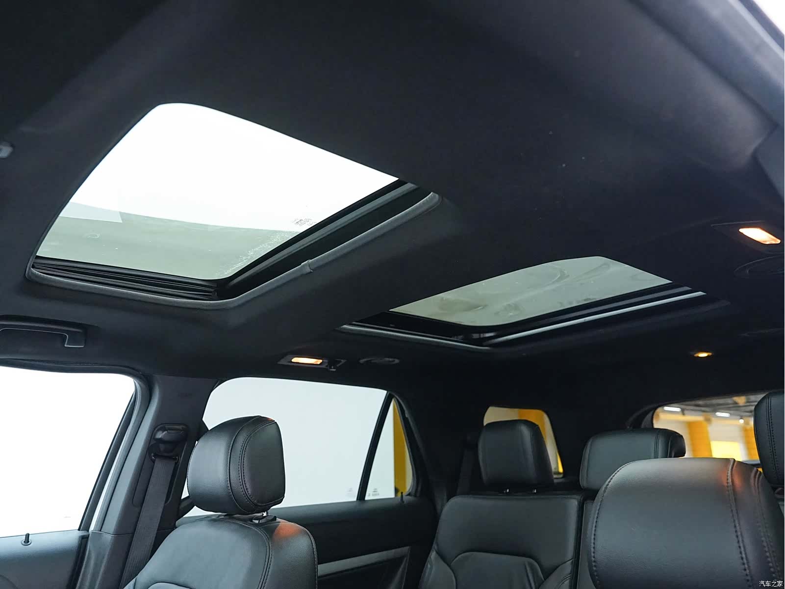 Ford Explorer, 2018 11