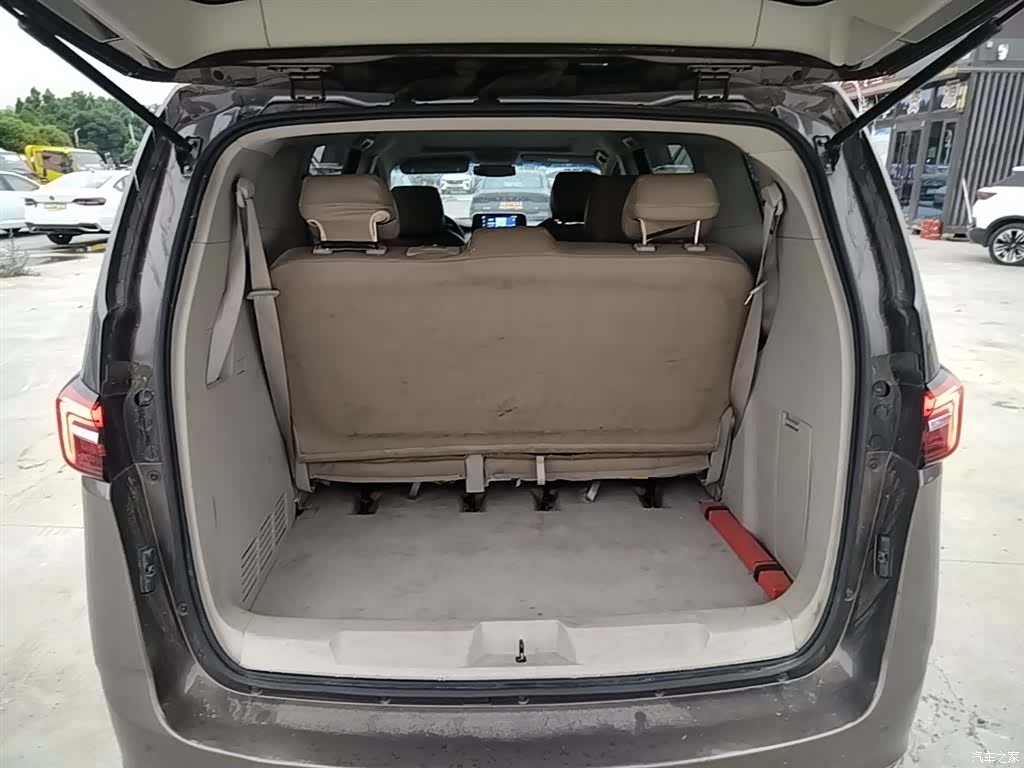 Buick GL8, 2022 19