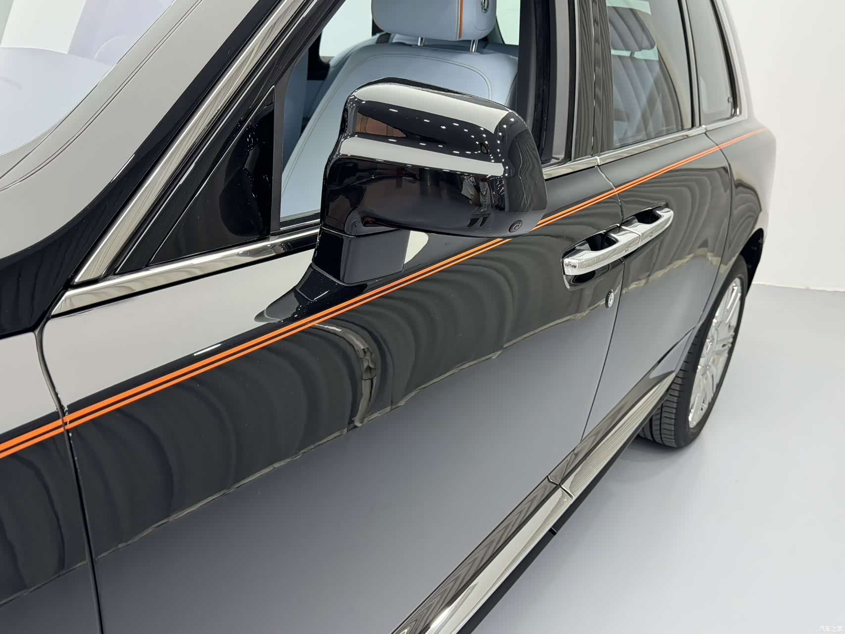 Rolls-Royce Cullinan, 2021 13