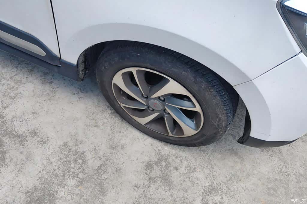 Wuling Hongguang, 2017 6