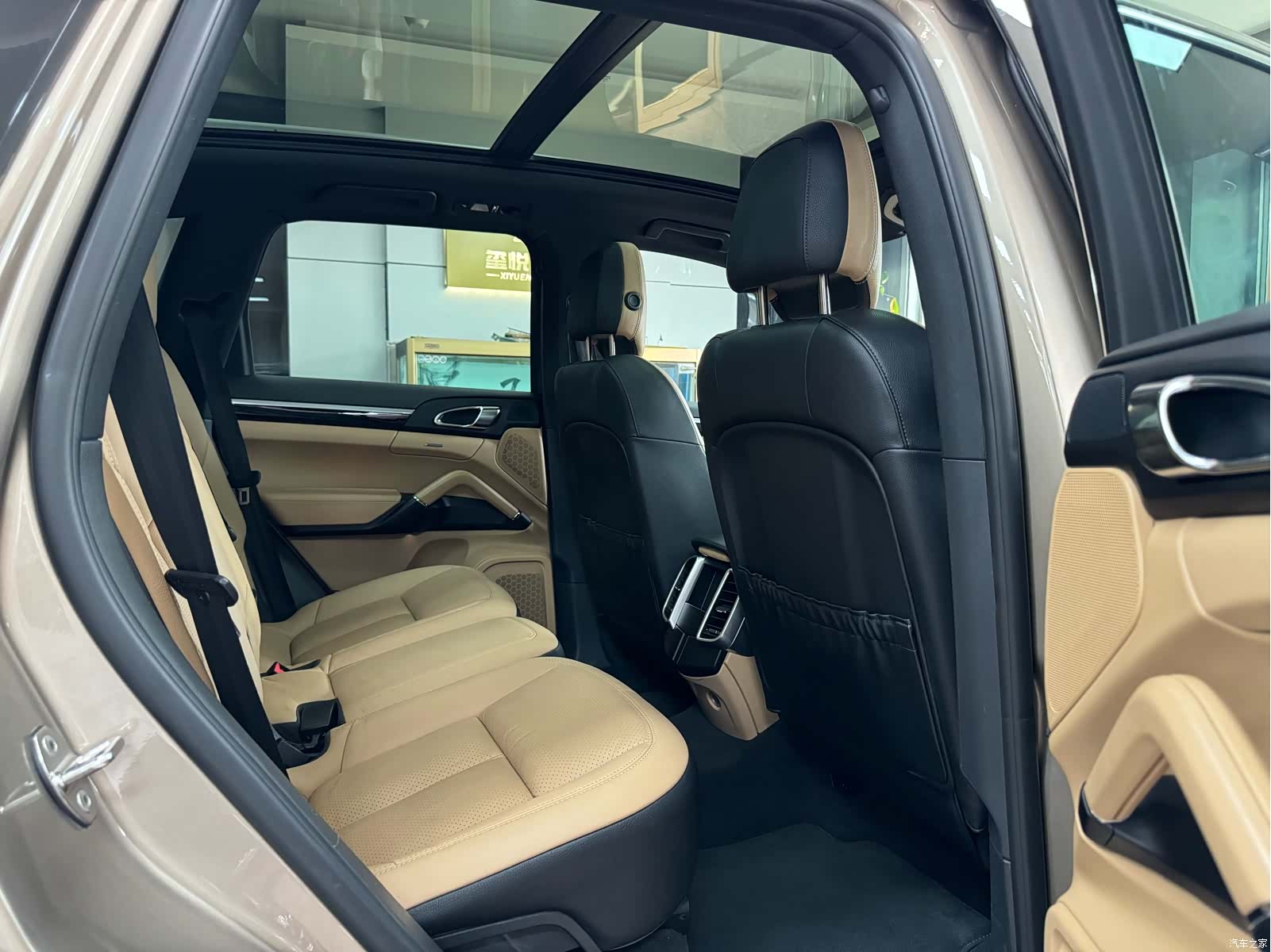 Porsche Cayenne, 2015 30