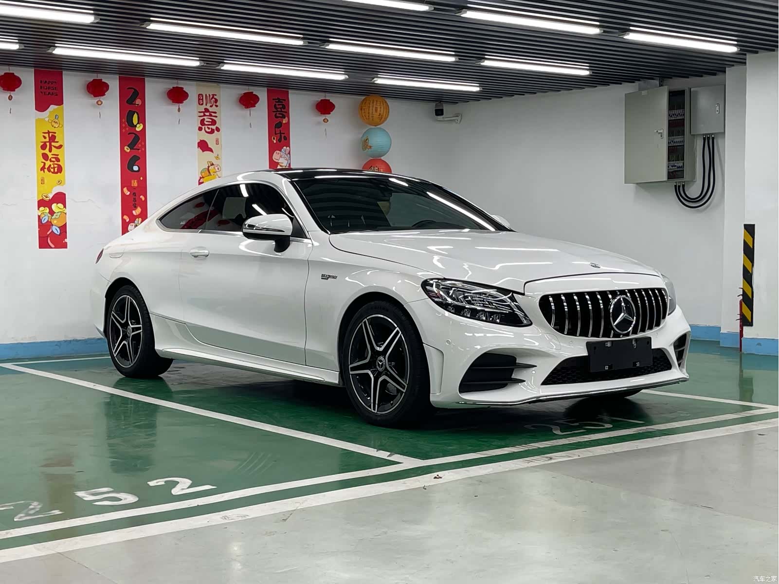 Mercedes-Benz C-Class, 2019 3