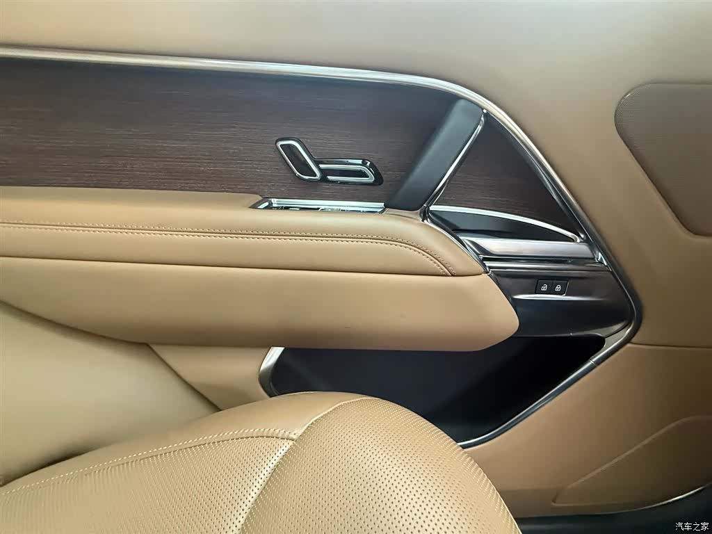 Land Rover Range Rover, 2024 23