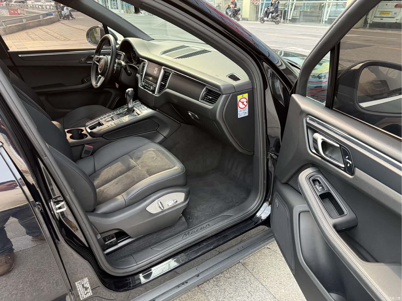 Porsche Macan, 2017 14