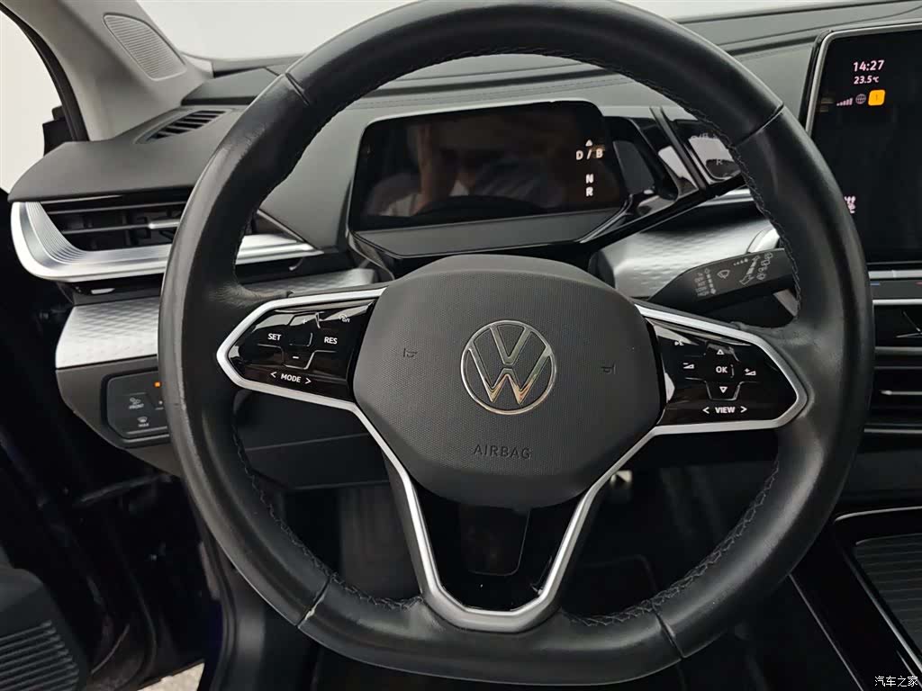 Volkswagen ID.6, 2022 11