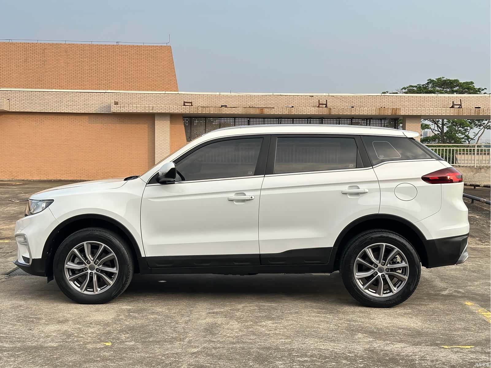 Geely Boyue, 2021 8