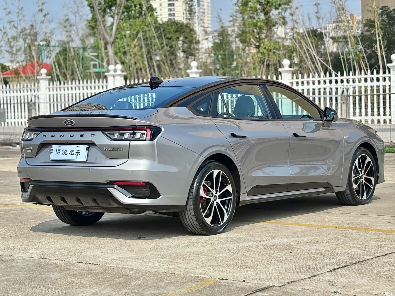 Ford Mondeo, 2022 7
