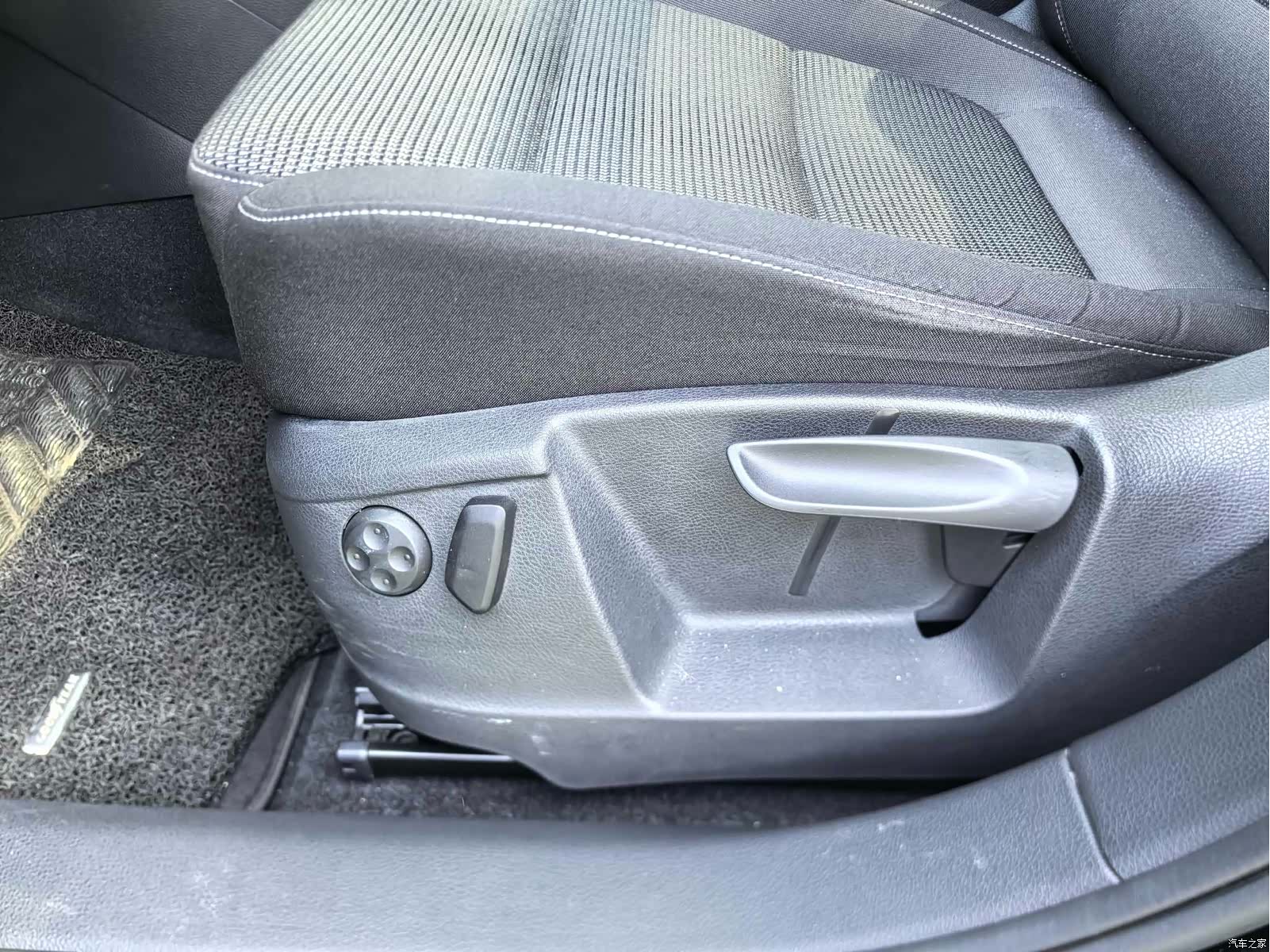 Volkswagen Xia, 2018 3