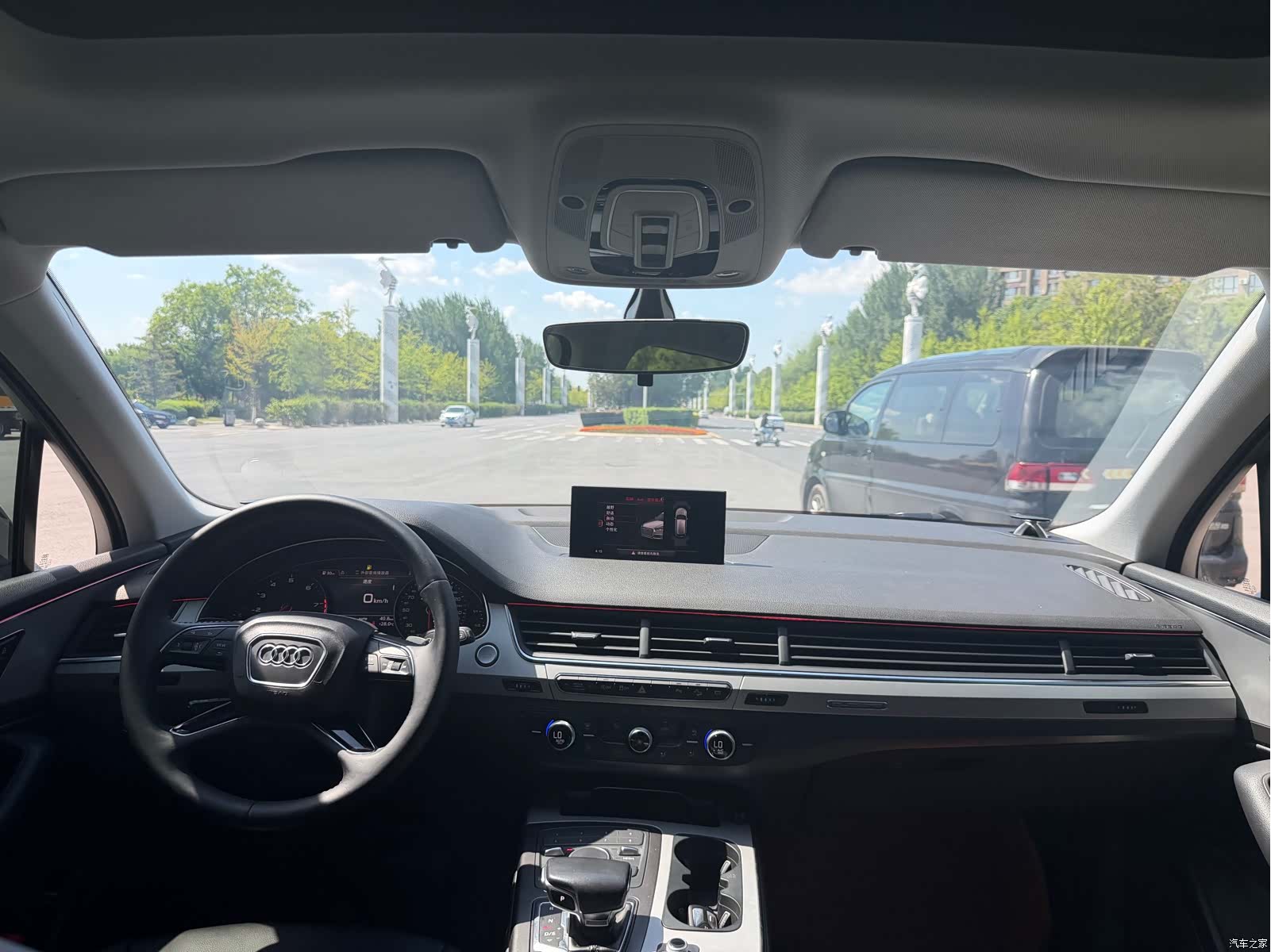 Audi Q7, 2020 8