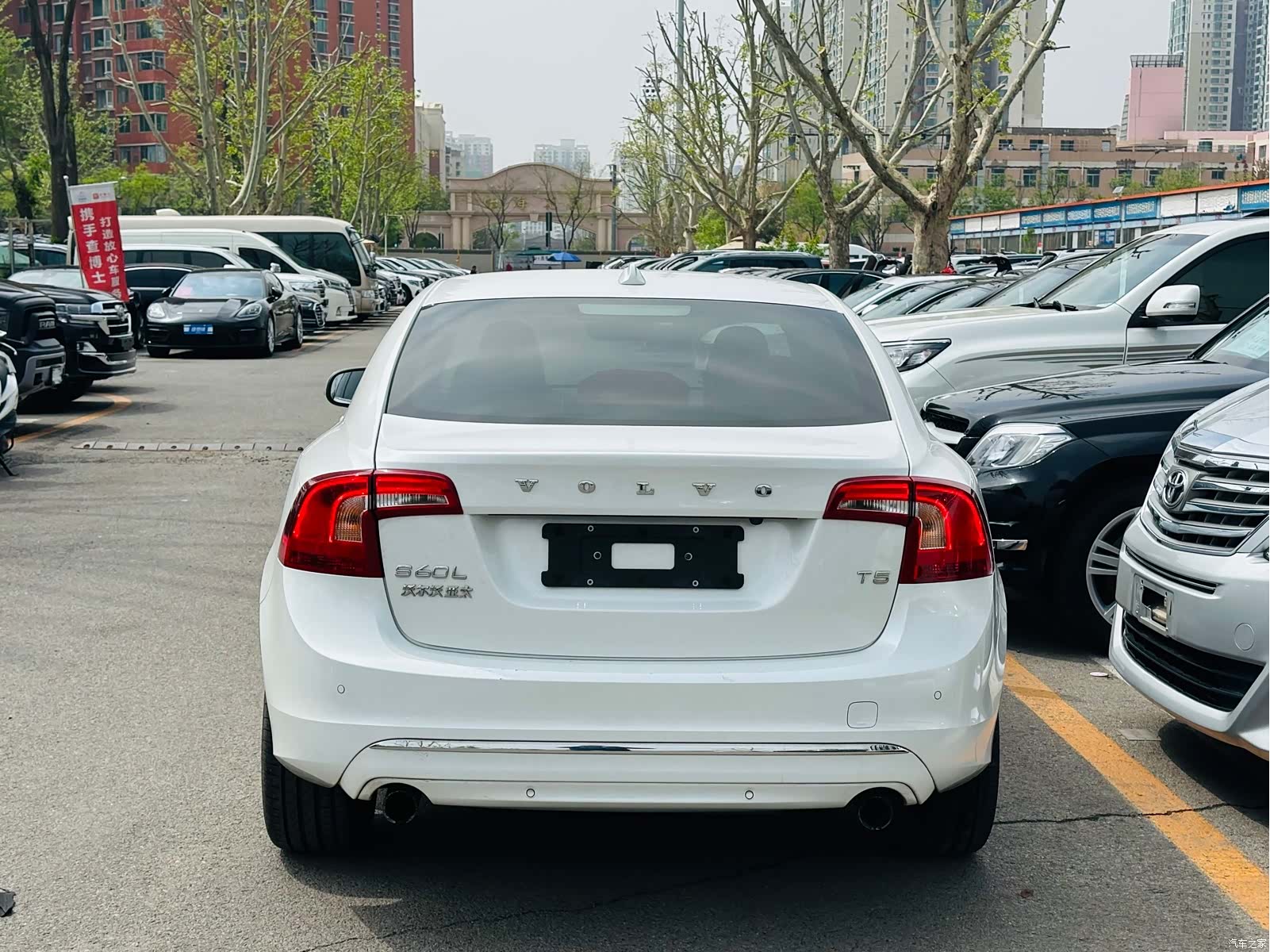 Volvo S60, 2019 все фото