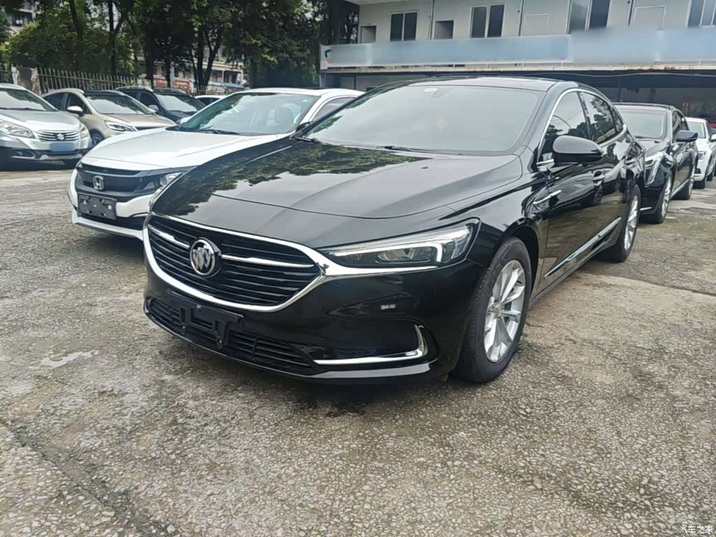 Buick LaCrosse, 2022 2
