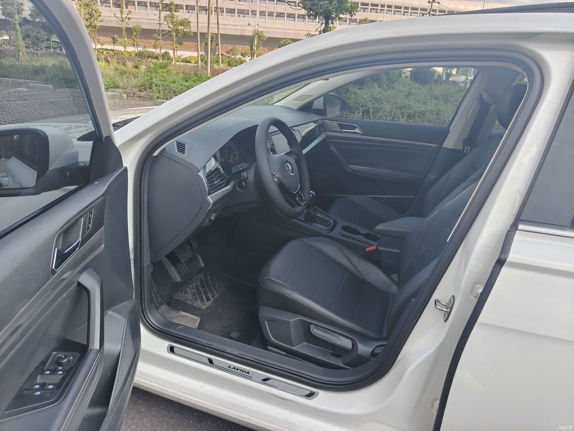 Volkswagen Lavida, 2018 4