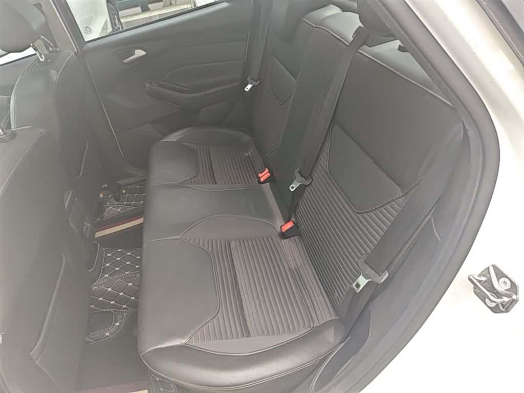 Ford Focus, 2016 17