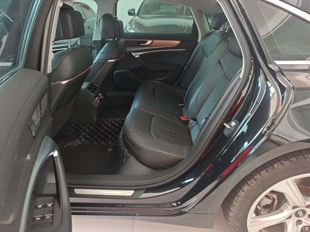Audi A6L, 2022 17