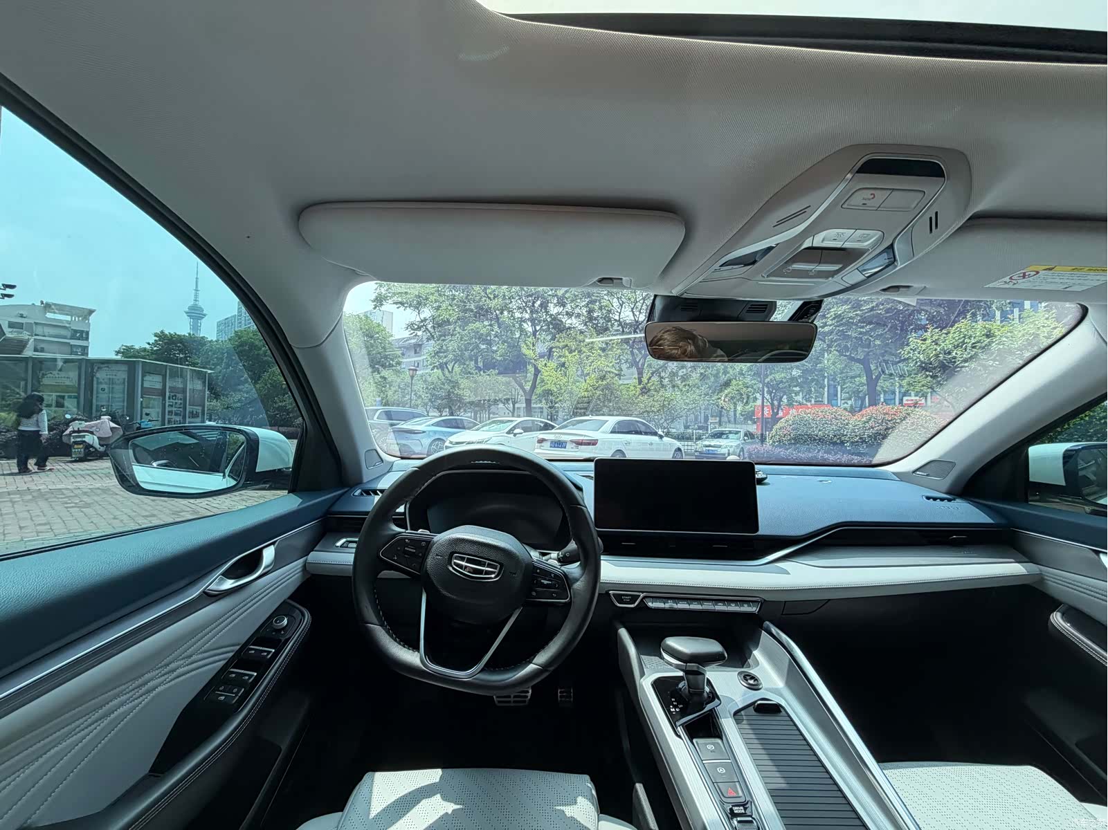 Geely Preface, 2021 16