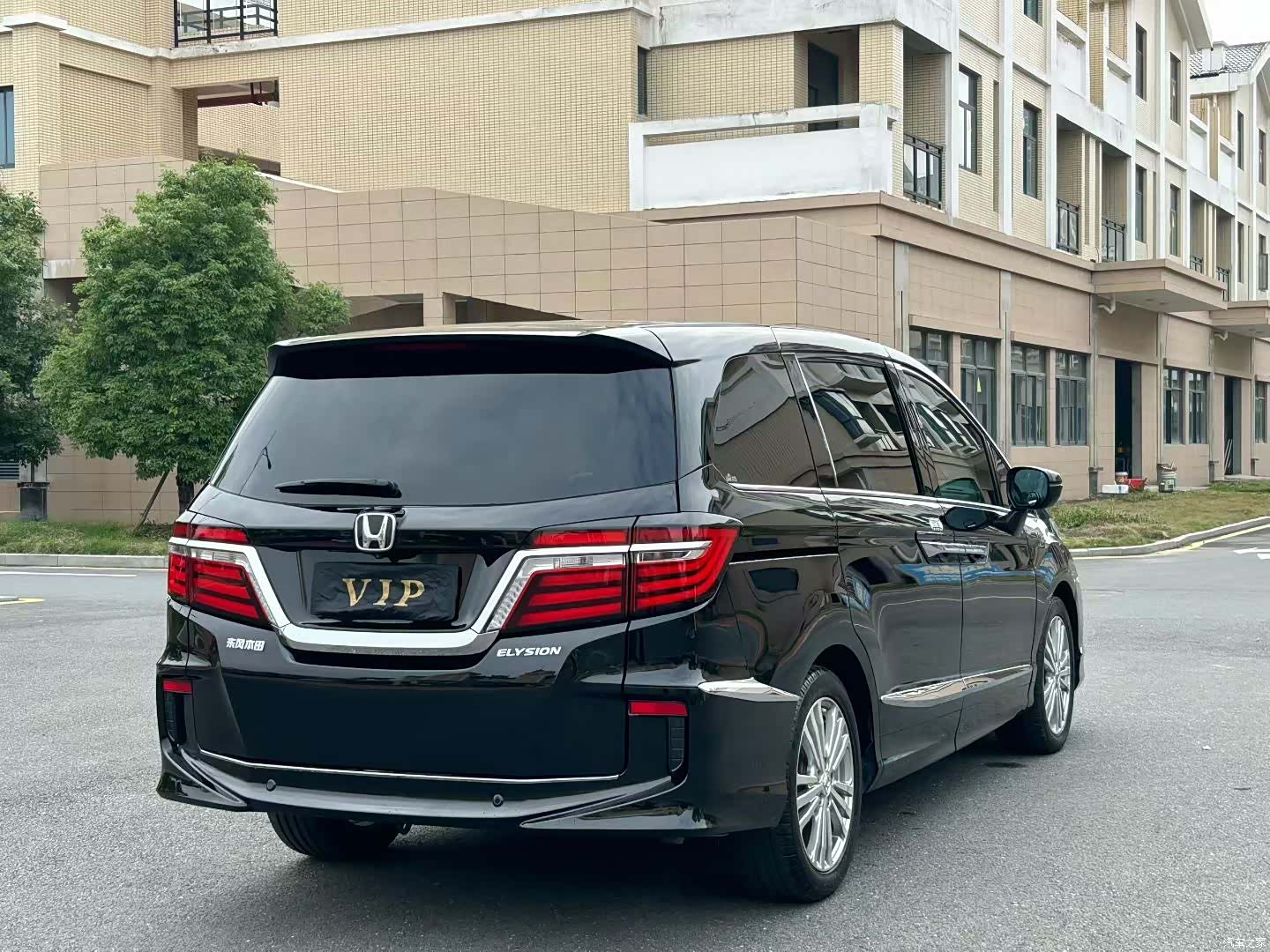 Honda Elysion, 2019 9