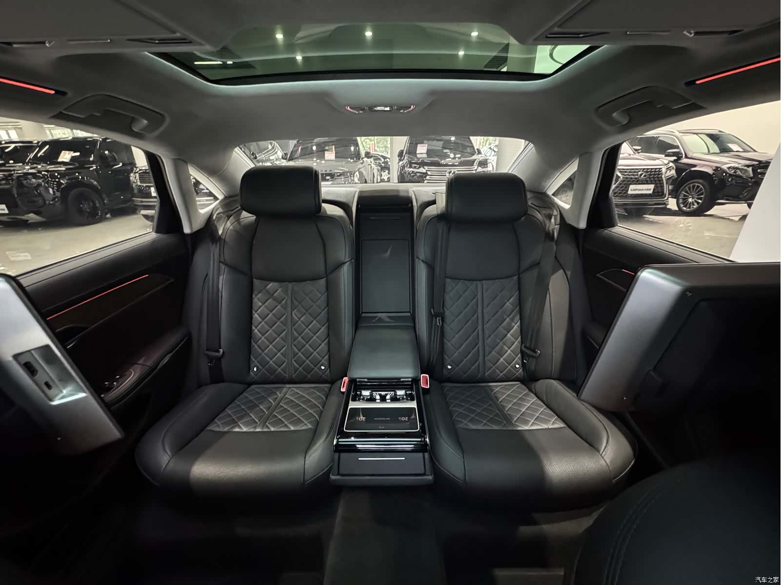 Audi A8L, 2024 17