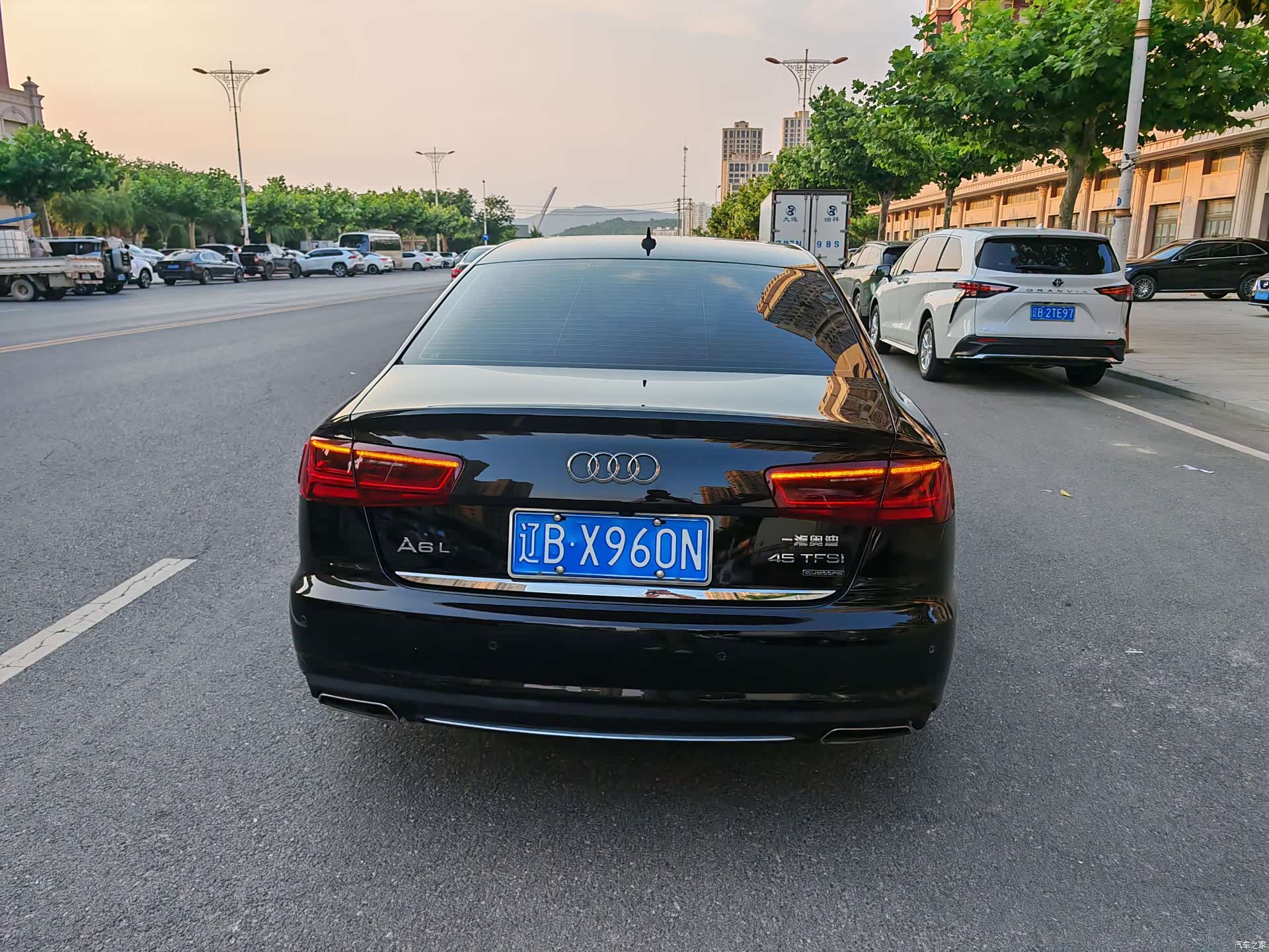 Audi A6L, 2017 4