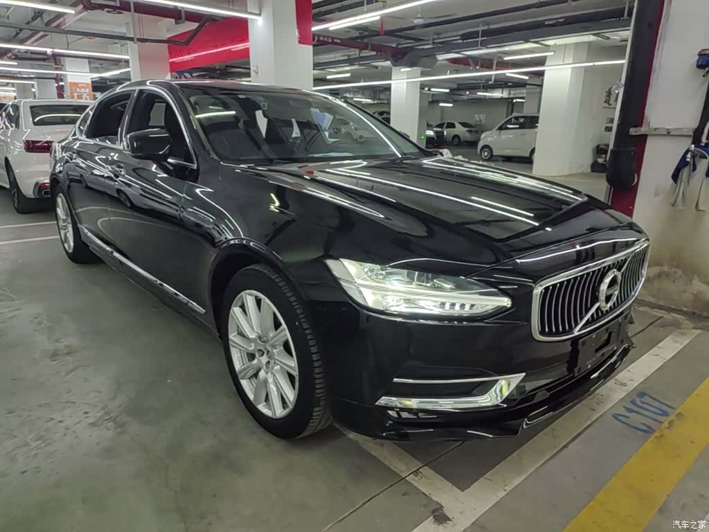 Volvo S90, 2019 4