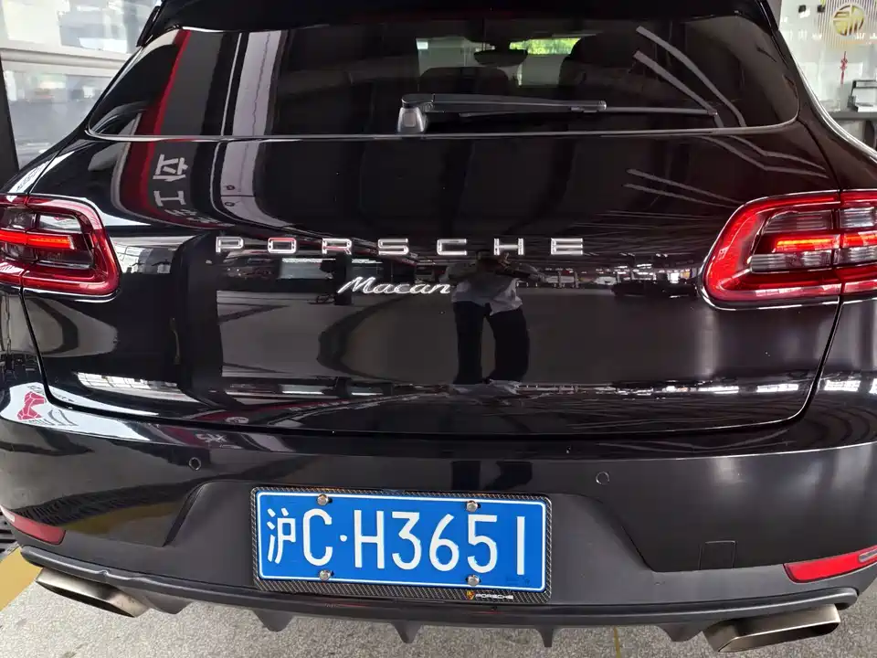 Porsche Macan