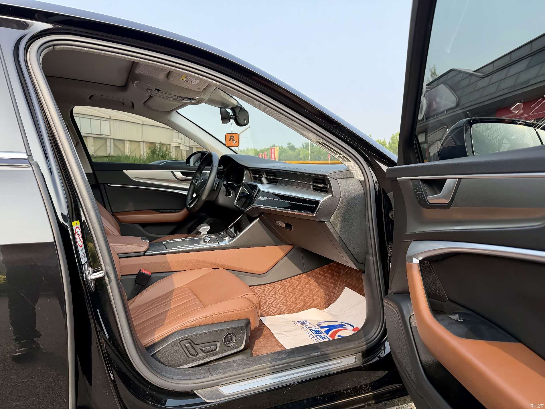 Audi A6L, 2021 11