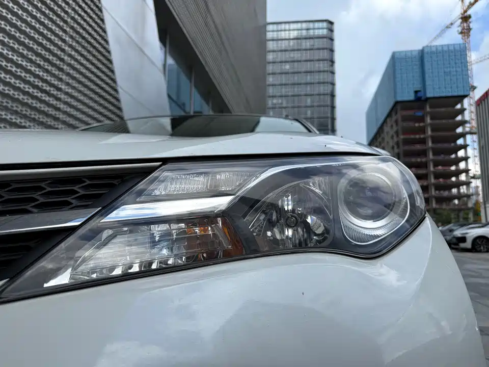 Toyota RAV4 Rongfang