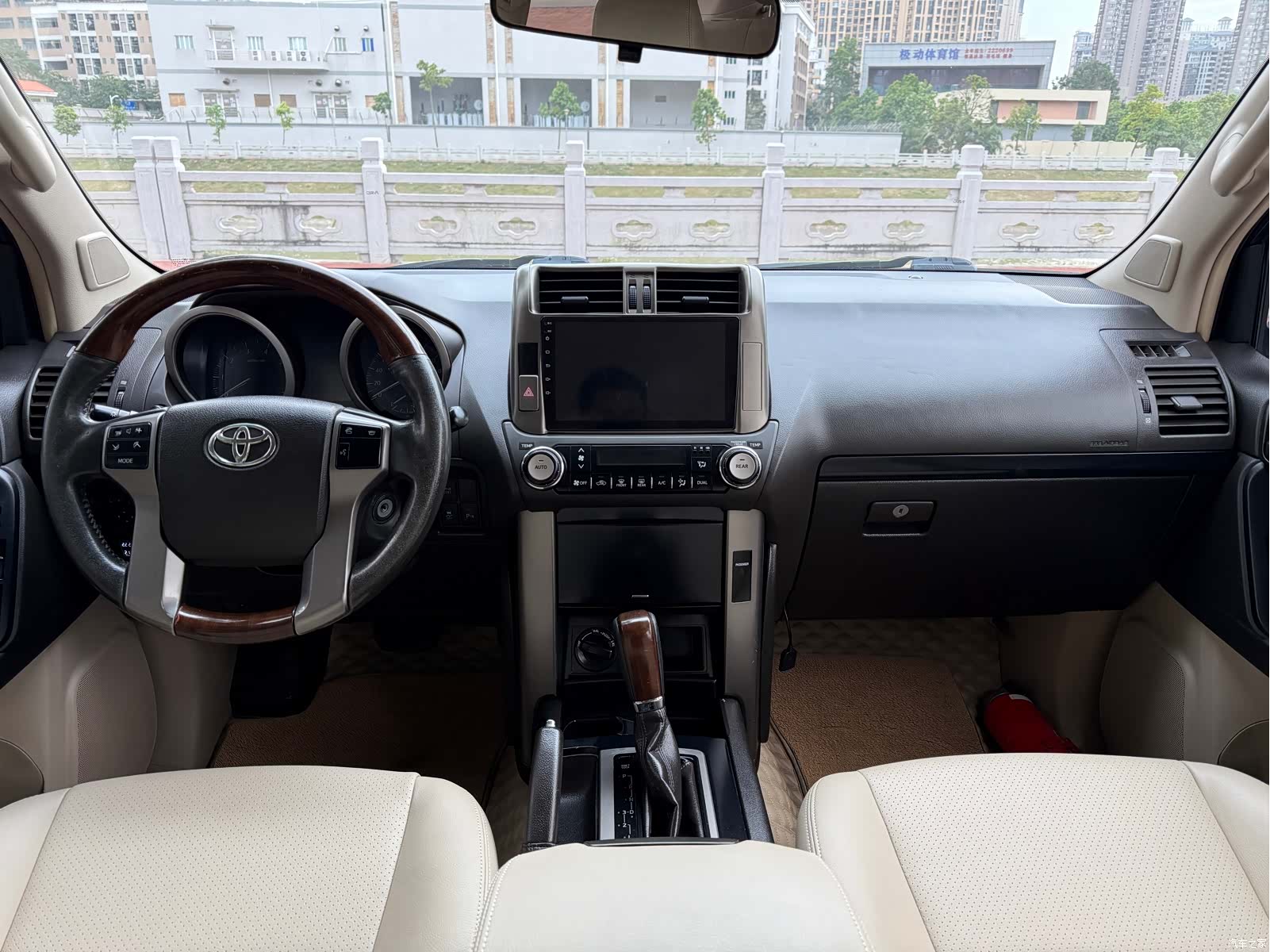 Toyota Prado, 2014 все фото