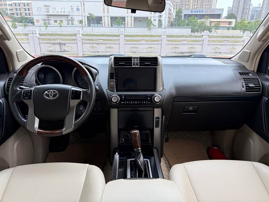 Toyota Prado 2014, фото 5