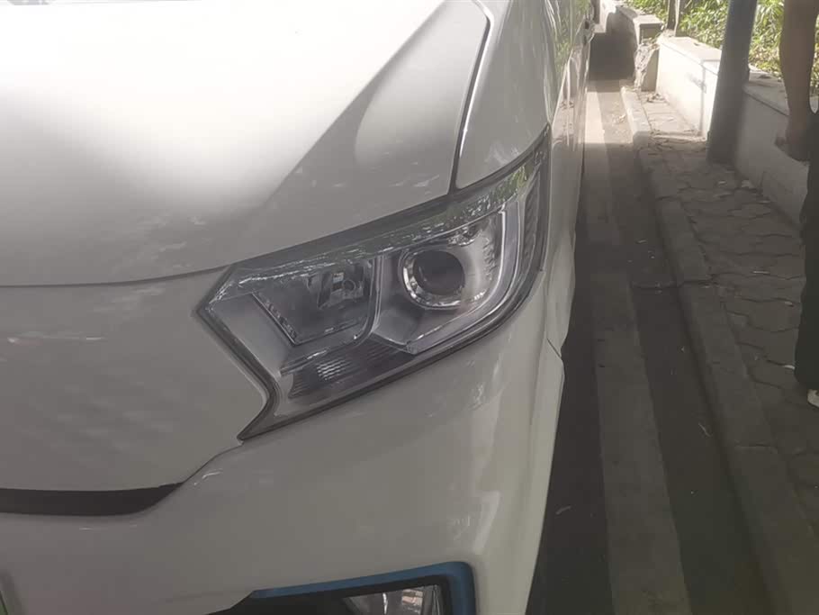 Changan Kuayue Cross Star V7 EV