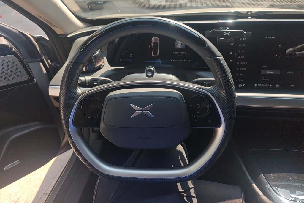 Xpeng P7, 2022 15