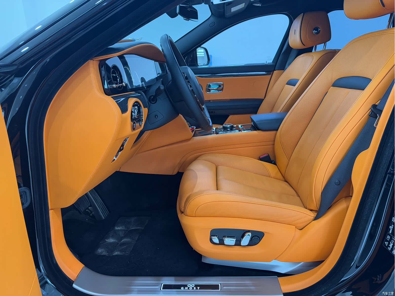 Rolls-Royce Ghost, 2022 8