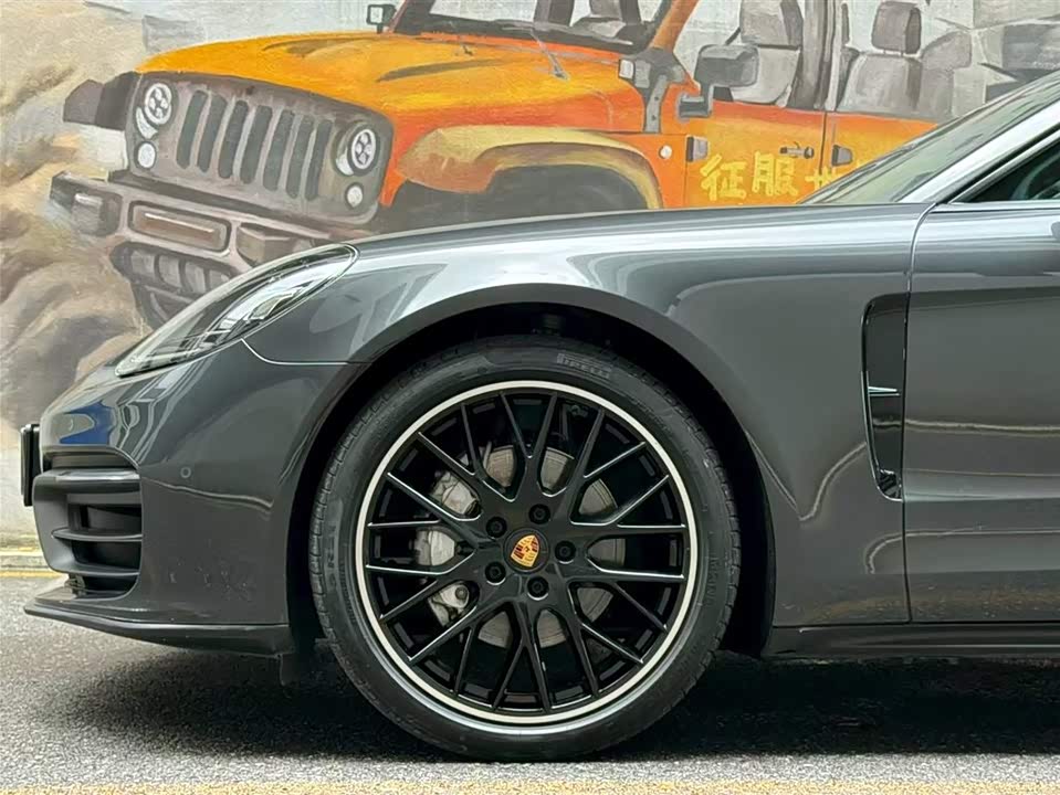 Porsche Panamera