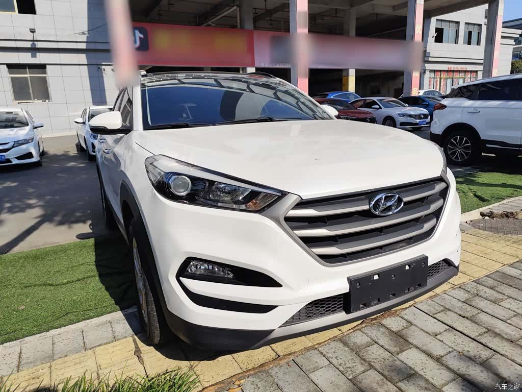 Hyundai Tucson, 2016 4