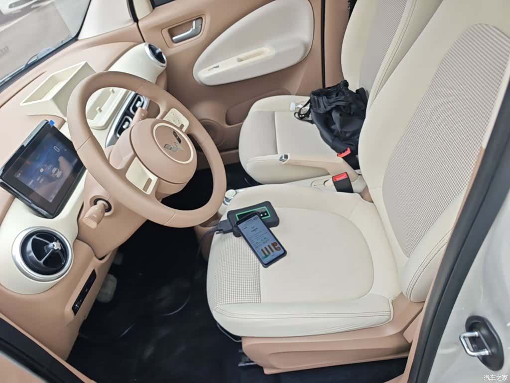 Wuling MINIEV, 2025 15