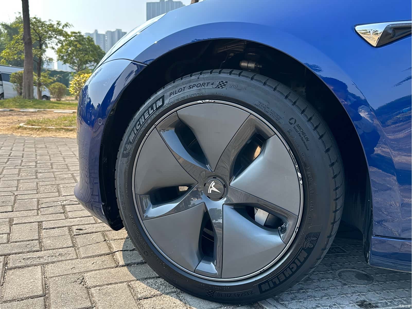 Tesla Model 3, 2019 19