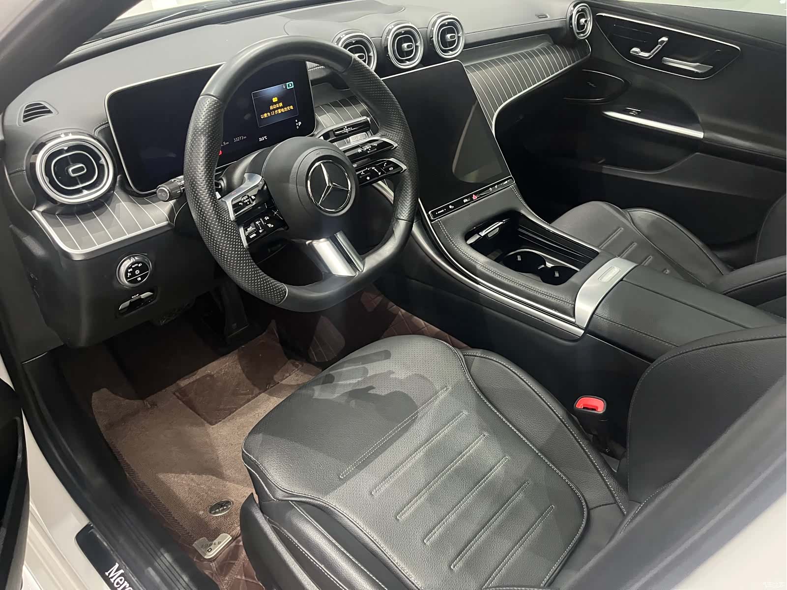 Mercedes-Benz C-Class, 2022 4
