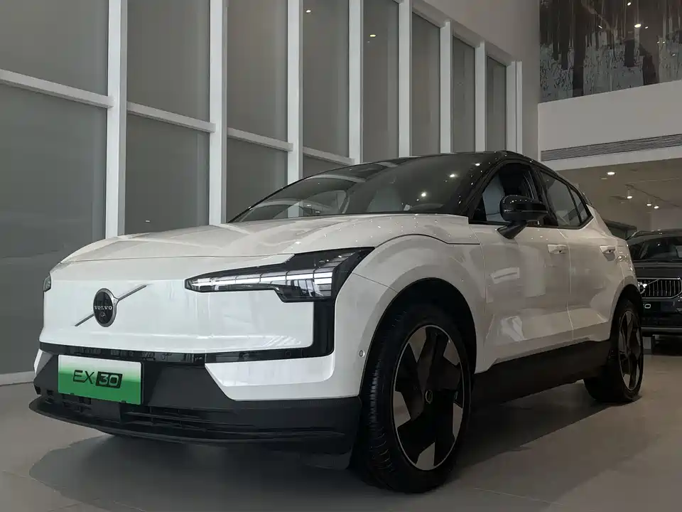 Volvo EX30
